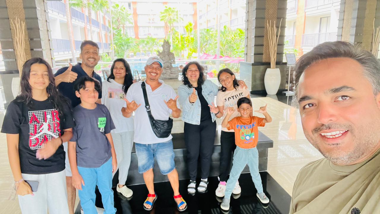 Coffee plantation visit with guests